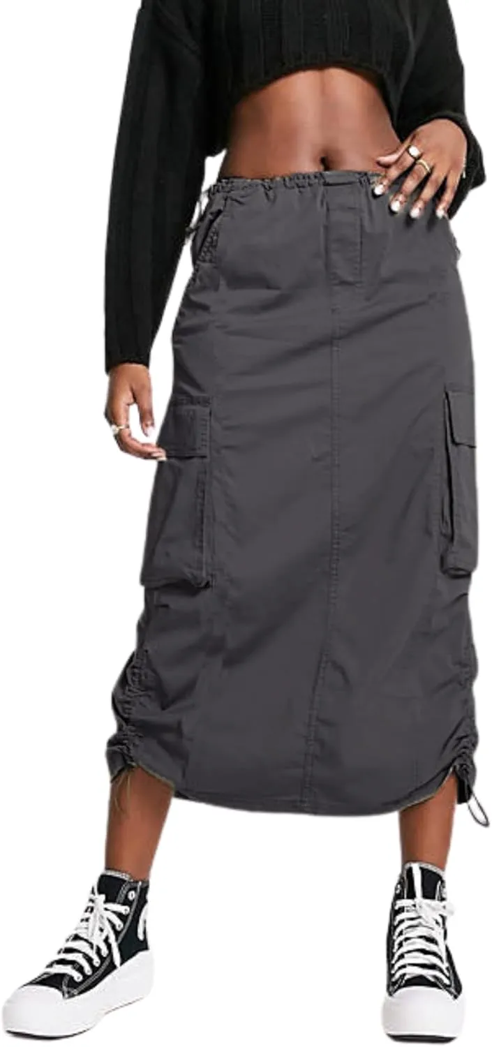 BLUEMING Women Y2k Cargo Long Skirt Low Waist Drawstring Maxi Skirt Ruched Vintage Slit Cargo Skirt with Pockets
