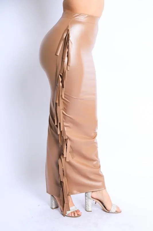 FIERY FRINGE SKIRT-MOCHA