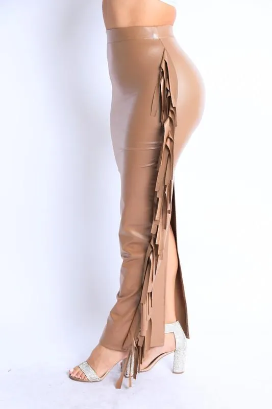 FIERY FRINGE SKIRT-MOCHA