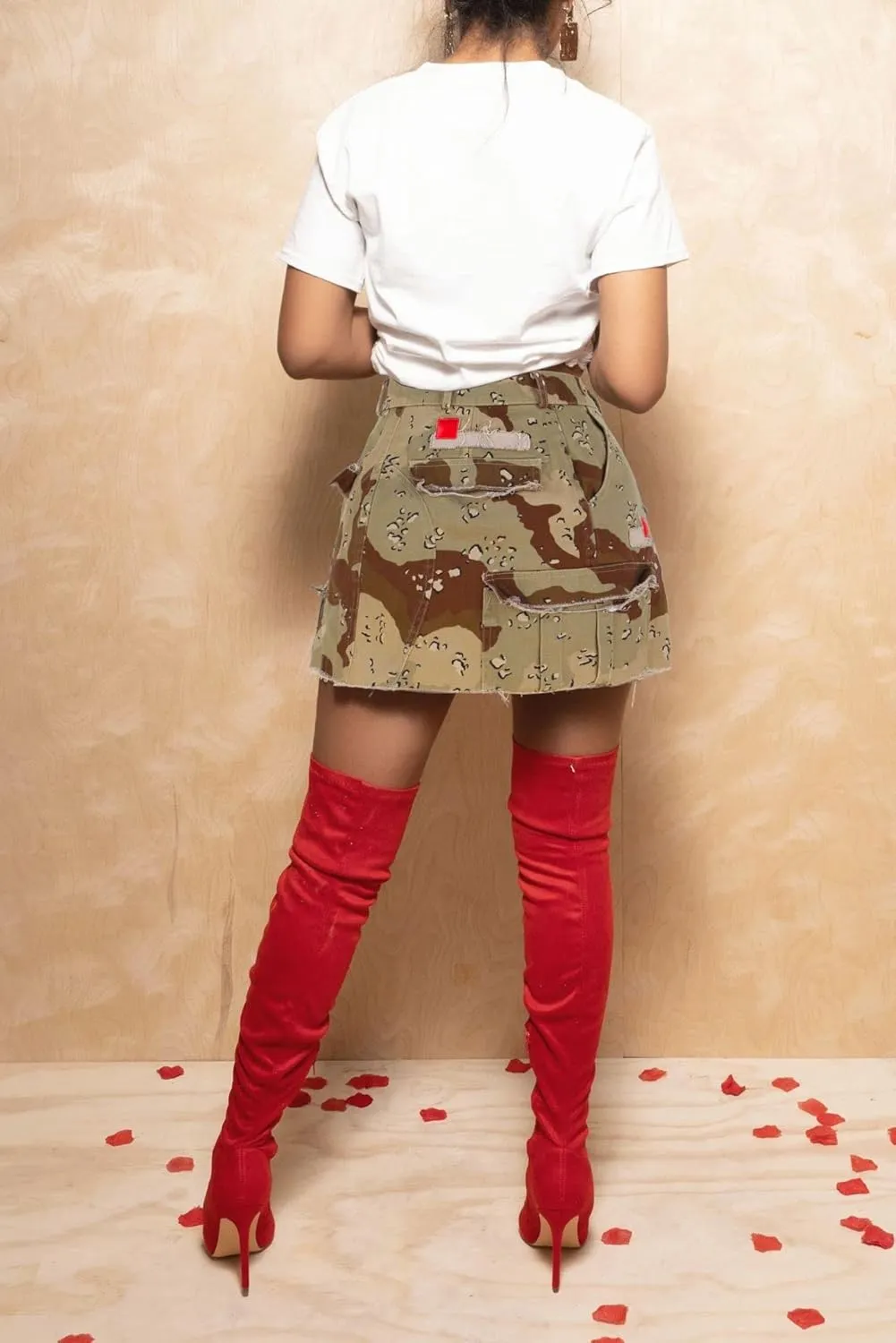Hotmiss Camo Skirts for Women High Waisted Mini Skirt with Pocket Camouflage Skirt with Split