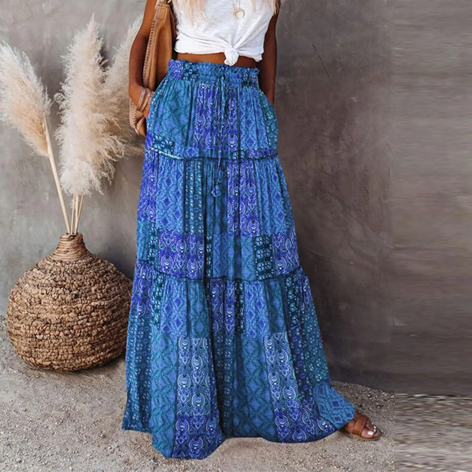 Long Skirts for Women Trendy, Flowy Long Skirts 2025 Summer Womens Boho Maxi Skirt with Pockets High Waisted