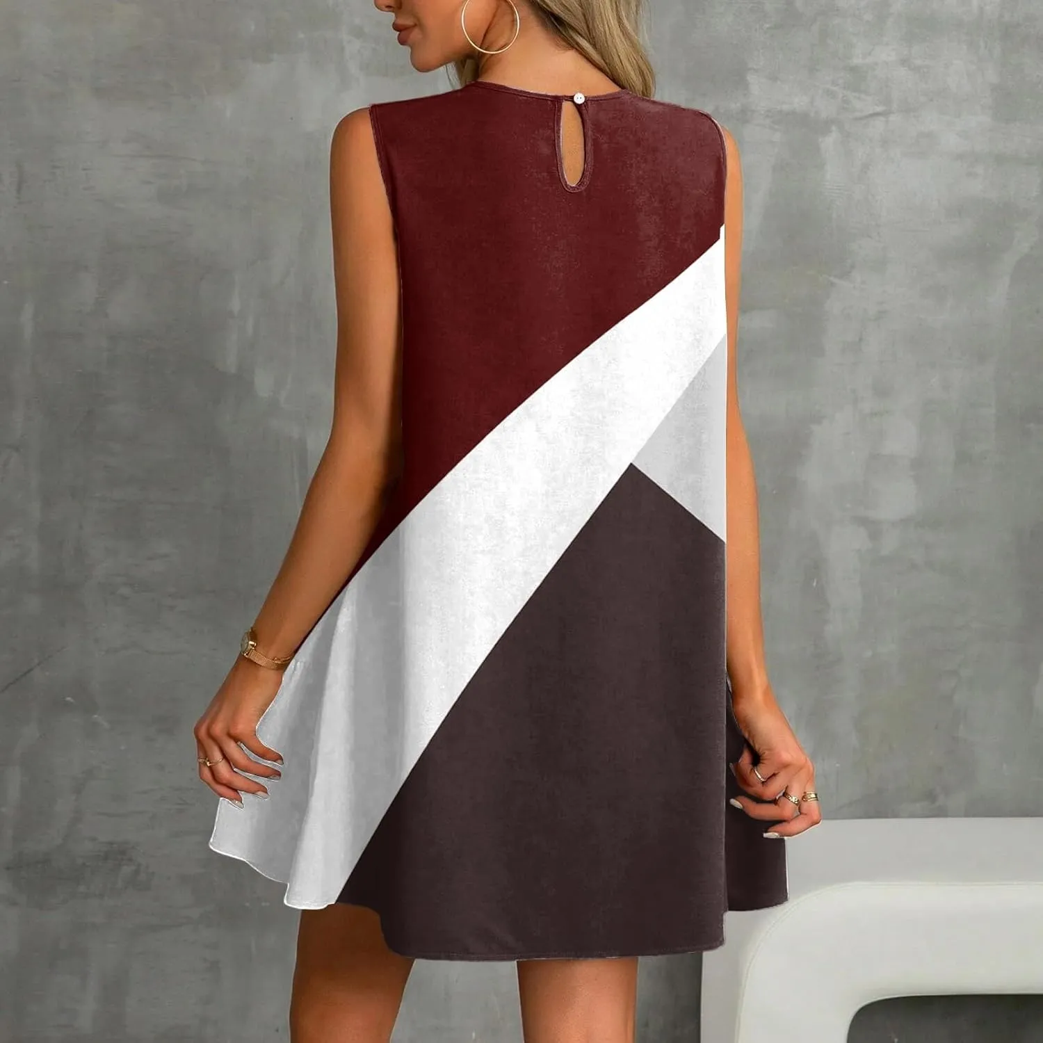Women's Ruffle Hem Tank Dress Sleeveless Dress for Women Round Neck Casual Smock Summer Mini Dresses